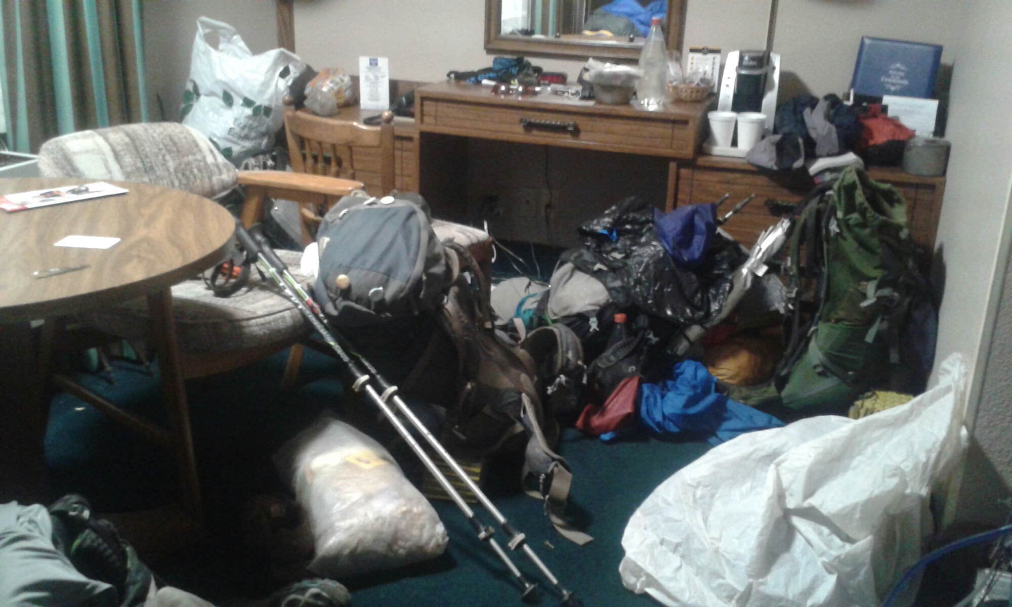 Hikertrashtrash image