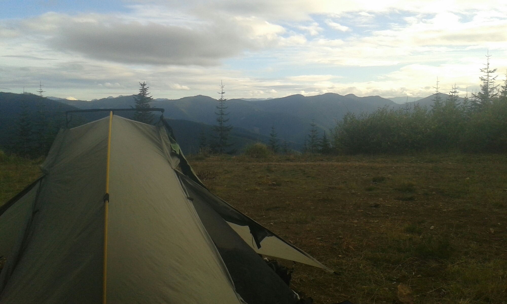 Camp mit Aussicht image